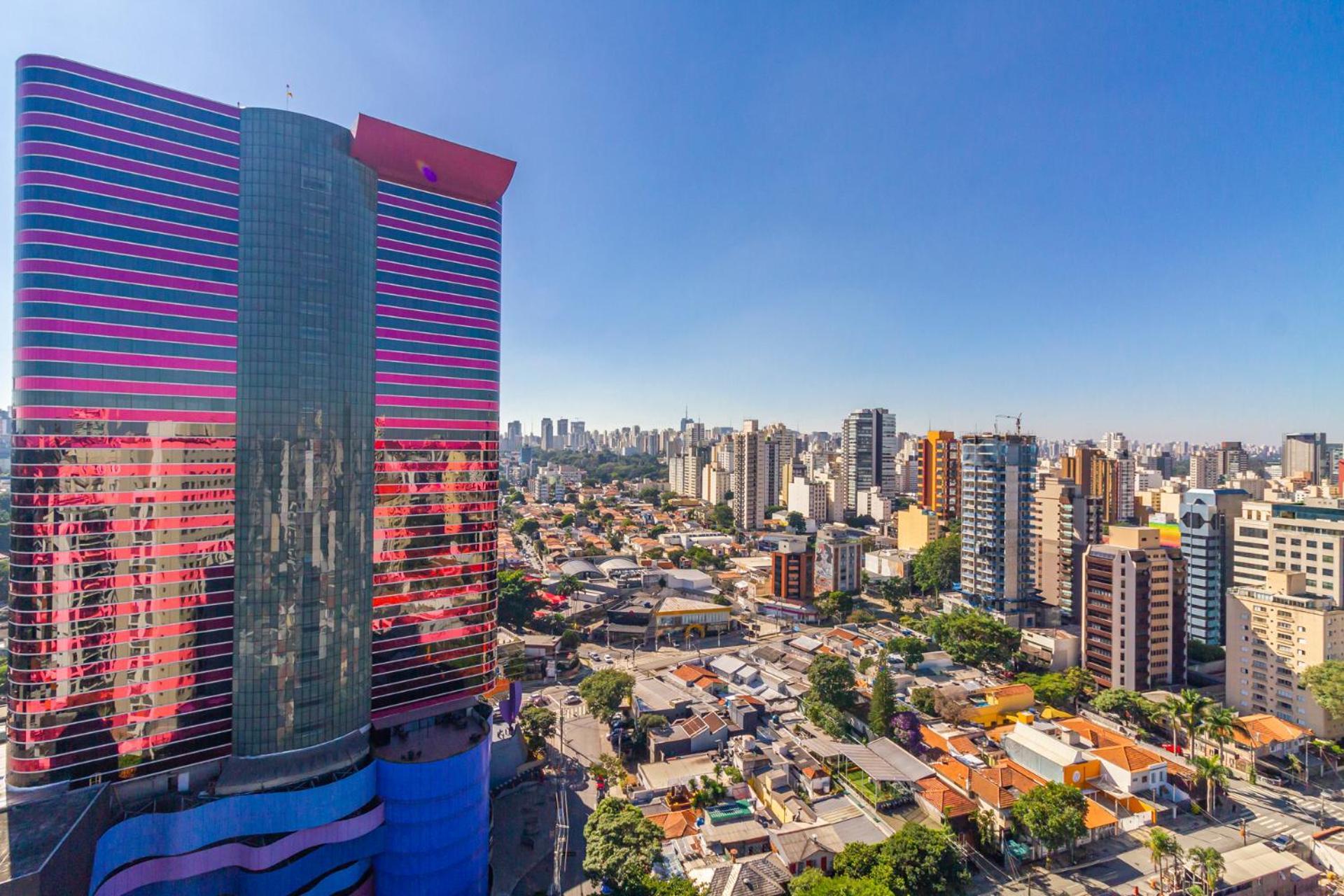 Fl1610 Lugar De Pinheiros E Faria Lima *